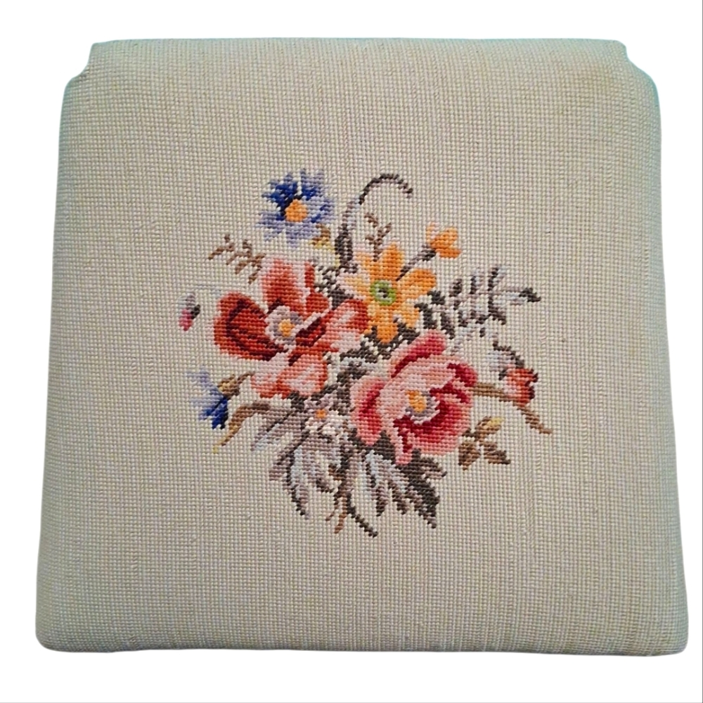 Floral Embroidered Chair Cover3614